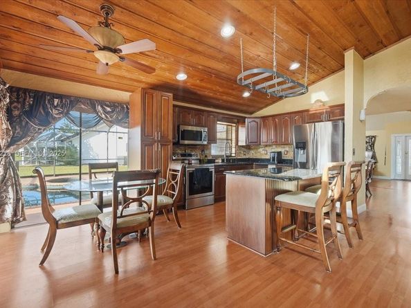 8213 Cassia Ter, Tamarac FL 33321