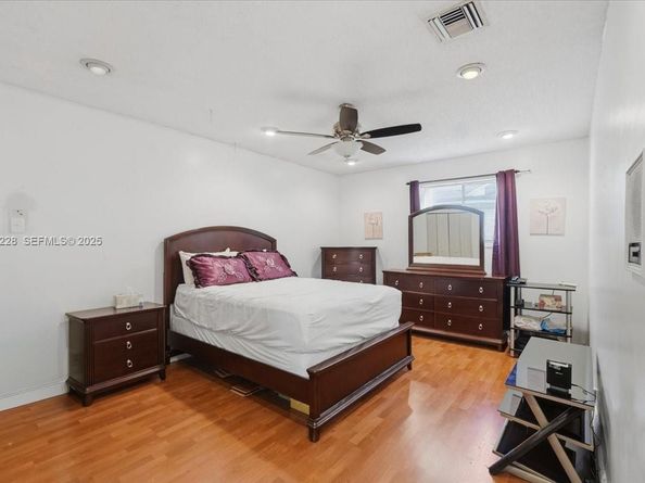 8213 Cassia Ter, Tamarac FL 33321