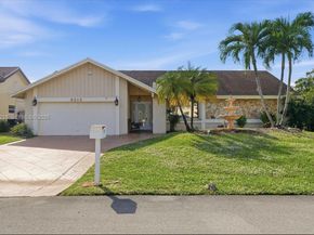8213 Cassia Ter, Tamarac FL 33321