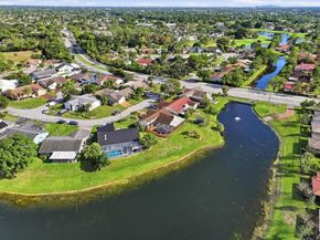 8213 Cassia Ter, Tamarac FL 33321