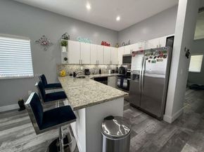 21525 SW 87th Ct, Cutler Bay FL 33189