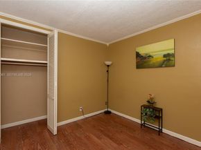 7401 Pines Blvd 222, Pembroke Pines FL 33024