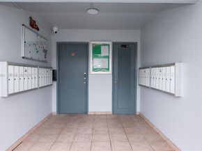 7401 Pines Blvd 222, Pembroke Pines FL 33024