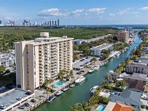 2350 NE 135th St 811, North Miami FL 33181