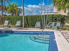 2350 NE 135th St 811, North Miami FL 33181