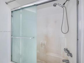 2350 NE 135th St 811, North Miami FL 33181