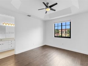 1559 Passion Vine Cr 72, Weston FL 33326