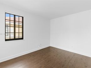1559 Passion Vine Cr 72, Weston FL 33326