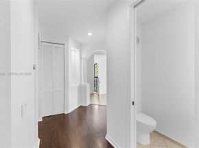 1559 Passion Vine Cr 72, Weston FL 33326