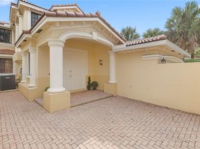 1559 Passion Vine Cr 72, Weston FL 33326