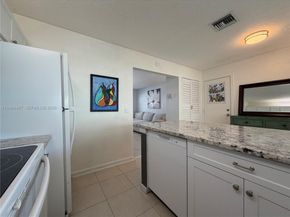 2105 SW Park Dr, Boynton Beach FL 33426