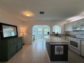 2105 SW Park Dr, Boynton Beach FL 33426