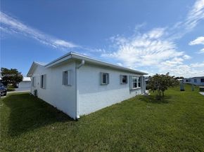 2105 SW Park Dr, Boynton Beach FL 33426