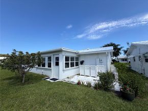 2105 SW Park Dr, Boynton Beach FL 33426
