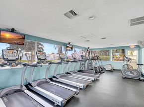 2105 SW Park Dr, Boynton Beach FL 33426