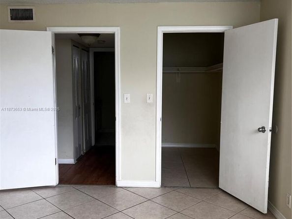 1850 N Congress Ave 309, West Palm Beach FL 33401
