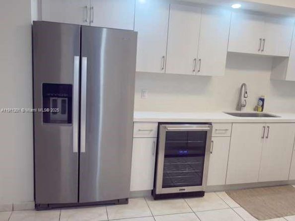 Undisclosed Address #A11911201, Miami Beach FL 33140