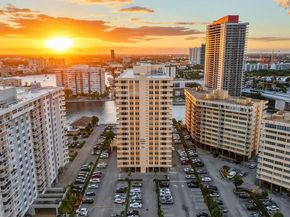 1833 S Ocean Dr 1004, Hallandale Beach FL 33009