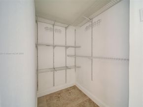 100 Bayview Dr 214, Sunny Isles Beach FL 33160