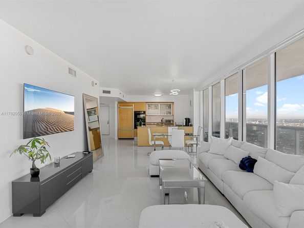 1830 S Ocean Dr 4508, Hallandale Beach FL 33009