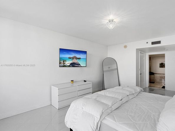 1830 S Ocean Dr 4508, Hallandale Beach FL 33009