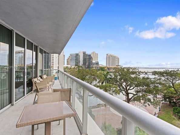 495 Brickell Ave 501, Miami FL 33131