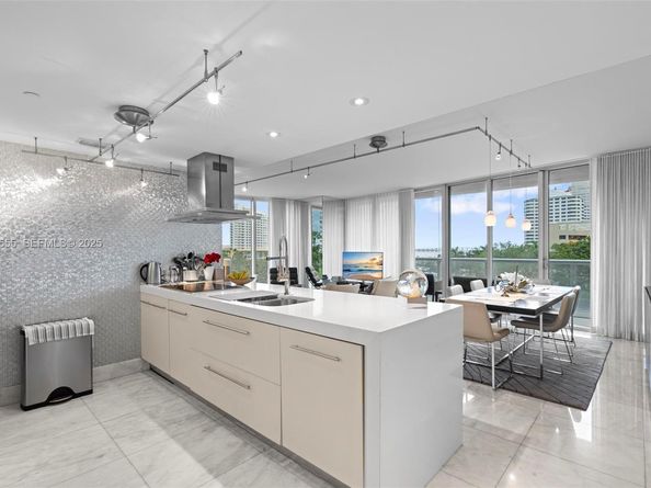 495 Brickell Ave 501, Miami FL 33131