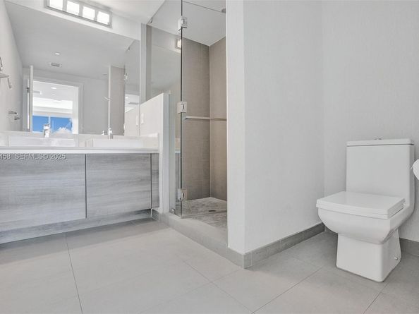 1080 Brickell Ave 4109, Miami FL 33131