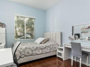 1784 Aspen Ln, Weston FL 33327