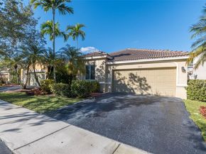 1784 Aspen Ln, Weston FL 33327