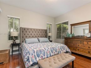 1784 Aspen Ln, Weston FL 33327