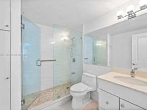 1408 Brickell Bay Dr 807, Miami FL 33131