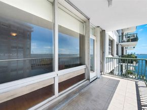 1408 Brickell Bay Dr 807, Miami FL 33131