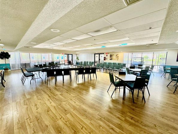 10467 Sunrise Lakes Blvd 410, Sunrise FL 33322