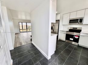 10467 Sunrise Lakes Blvd 410, Sunrise FL 33322