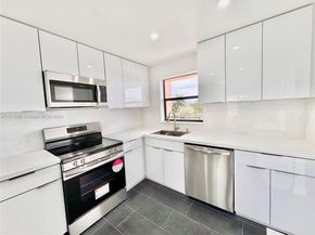10467 Sunrise Lakes Blvd 410, Sunrise FL 33322