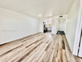 10467 Sunrise Lakes Blvd 410, Sunrise FL 33322