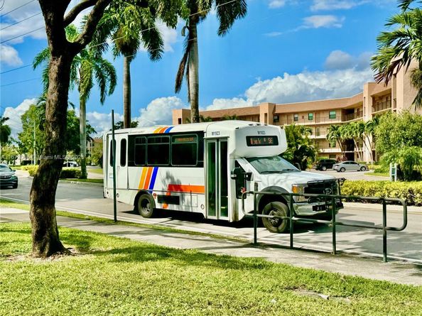 10467 Sunrise Lakes Blvd 410, Sunrise FL 33322