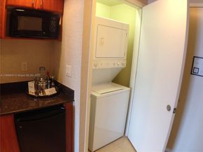 18001 Collins Ave 1407, Sunny Isles Beach FL 33160