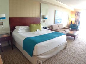 18001 Collins Ave 1407, Sunny Isles Beach FL 33160