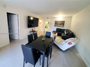 2821 Somerset Dr 209, Lauderdale Lakes FL 33311