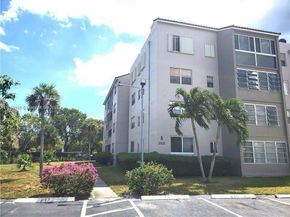 2821 Somerset Dr 209, Lauderdale Lakes FL 33311