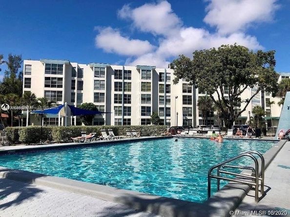 17570 Atlantic Blvd 105, Sunny Isles Beach FL 33160