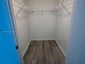 244 Biscayne Blvd 608, Miami FL 33132