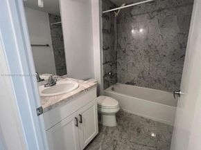 244 Biscayne Blvd 608, Miami FL 33132