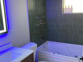 6767 Collins Ave 1701, Miami Beach FL 33141