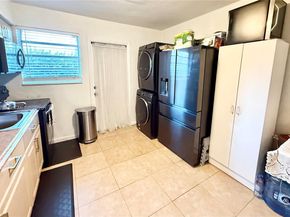 2306 Simms St, Hollywood FL 33020