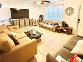 2306 Simms St, Hollywood FL 33020