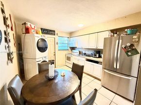 2306 Simms St, Hollywood FL 33020