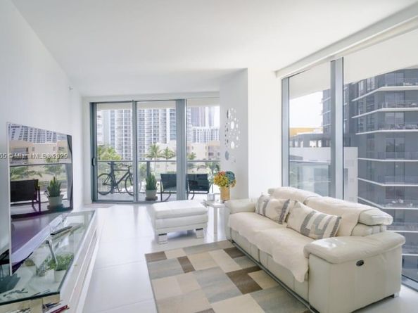 501 NE 31st St 608, Miami FL 33137
